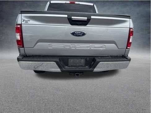 Used 2020 Ford F150 XLT w/ Equipment Group 302A Luxury AWD/4WD image 9