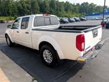 Used 2016 Nissan Frontier SL image 6