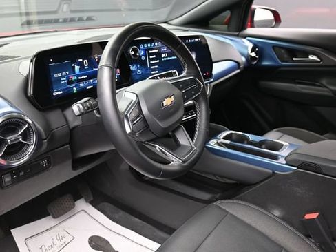 Used 2024 Chevrolet Equinox EV LT w/ LPO, Active Package AWD/4WD image 14