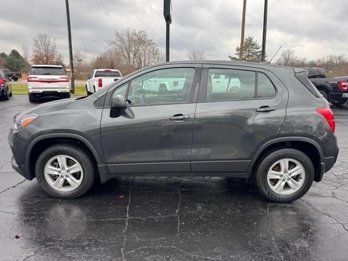 Used 2019 Chevrolet Trax LS w/ LPO, Protection Package AWD/4WD image 1