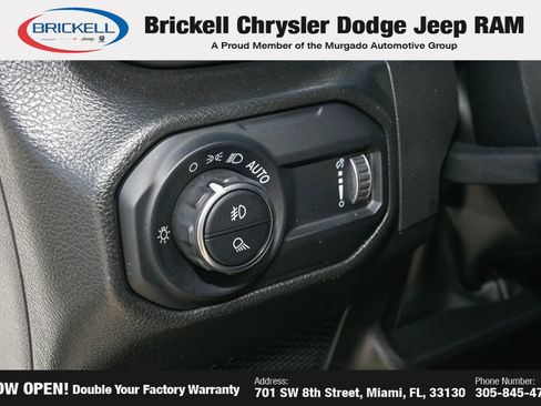Used 2023 Jeep Gladiator Sport AWD/4WD image 27