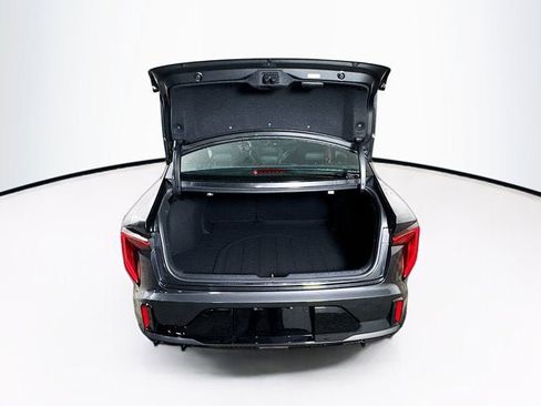 New 2025 Kia K4 GT-Line image 27