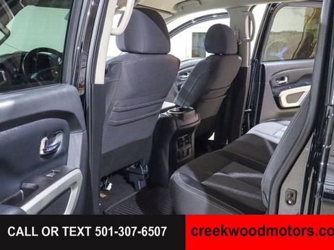 Used 2020 Nissan Titan SV w/ SV Convenience Package AWD/4WD image 43