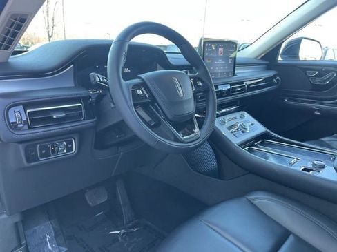 Certified 2024 Lincoln Aviator AWD w/ Premium Package image 27