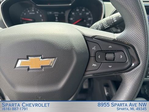 Used 2023 Chevrolet TrailBlazer LT w/ Convenience Package image 18