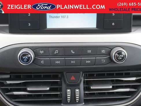 Used 2021 Ford Escape S image 18