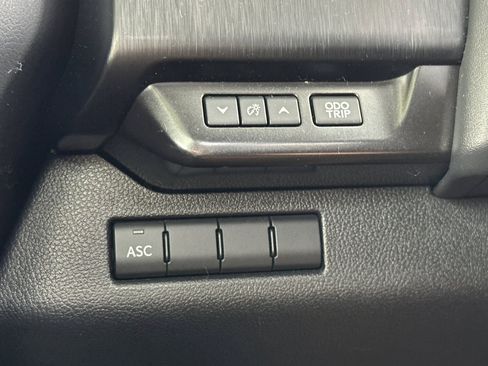 Used 2019 Lexus UX 200 F Sport w/ F Sport Premium Package image 36