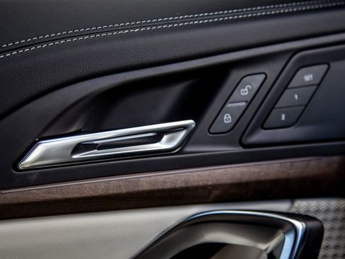 New 2026 BMW X1 xDrive28i w/ Convenience Package image 17