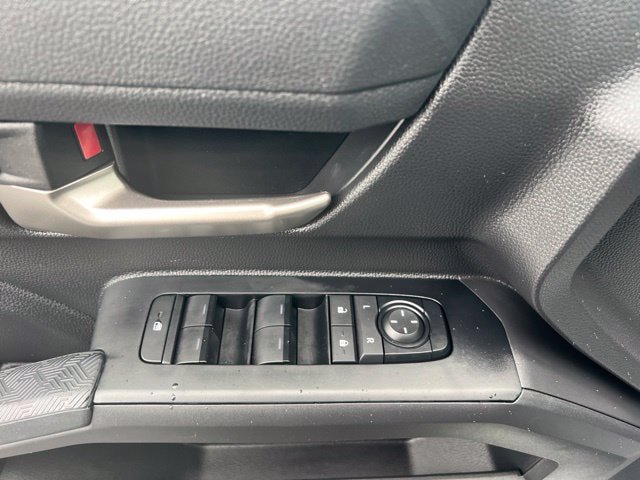 Used 2025 Toyota Tacoma TRD Sport AWD/4WD image 21