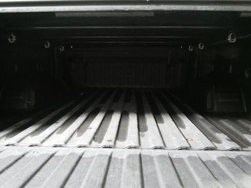 Used 2020 Chevrolet Silverado 1500 LT Trail Boss image 18