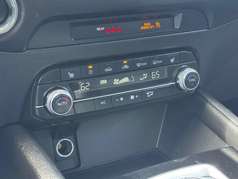 Used 2025 MAZDA CX-5 AWD 2.5 S w/ Select Package image 15