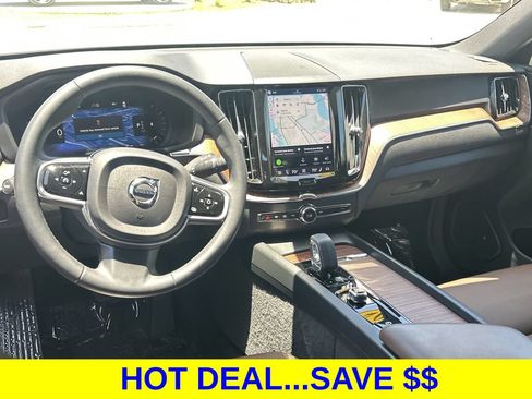 Used 2023 Volvo XC60 B5 Plus w/ Protection Package Premier AWD/4WD image 15