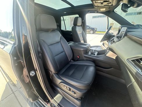 Certified 2023 Chevrolet Tahoe LT w/ Luxury Package AWD/4WD image 29