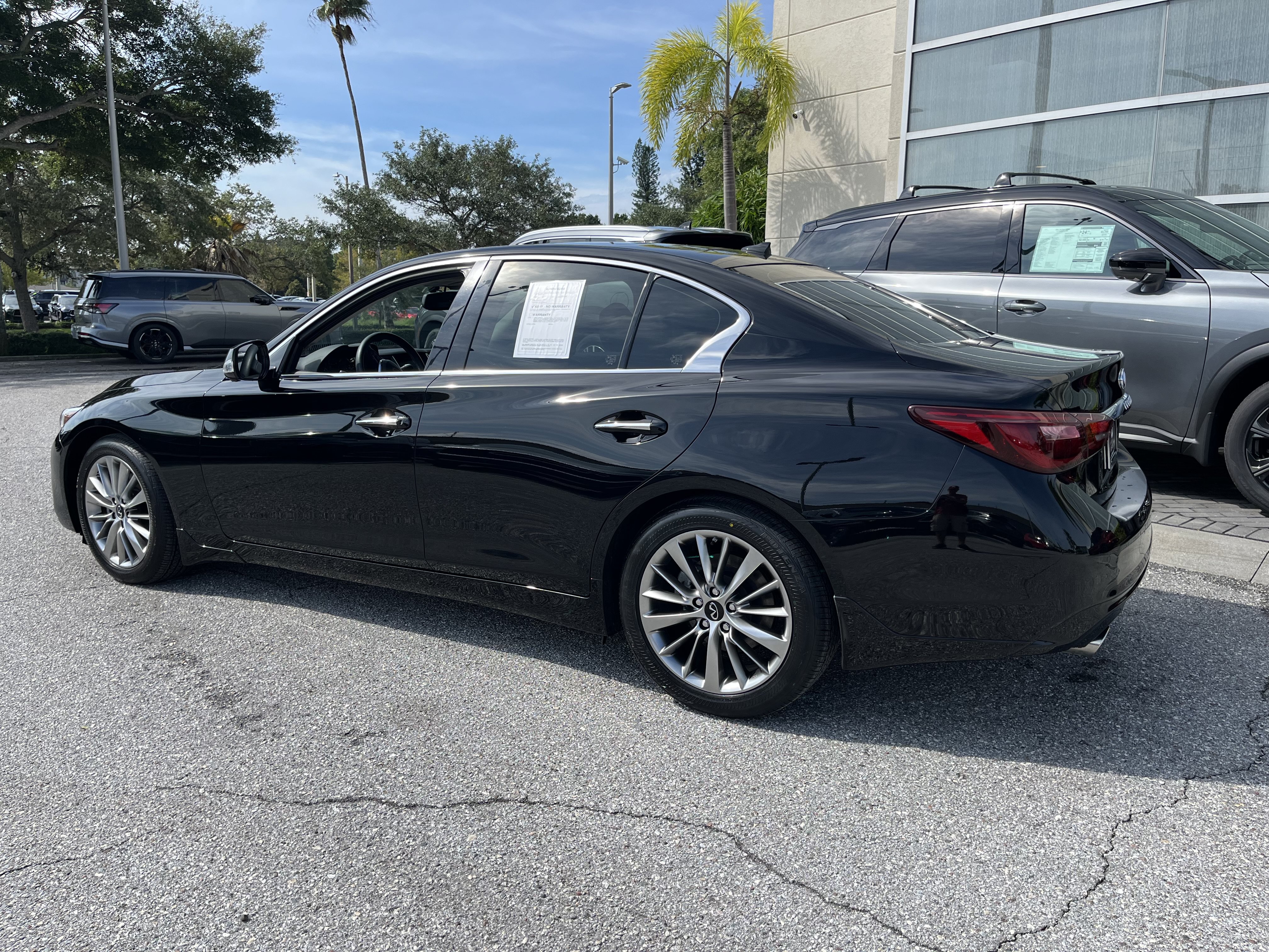 Used 2023 INFINITI Q50 Luxe w/ Cargo Package RWD image 7