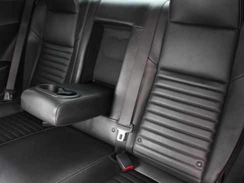 Used 2011 Dodge Challenger R/T RWD image 20