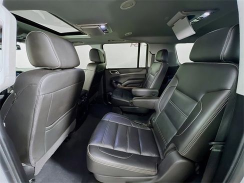 Used 2019 GMC Yukon XL Denali w/ Open Road Package image 23