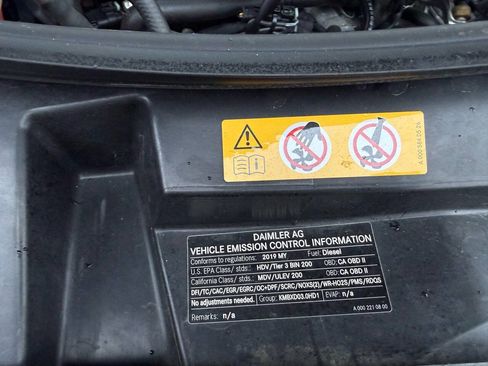 Used 2019 Mercedes-Benz Sprinter 144 image 54