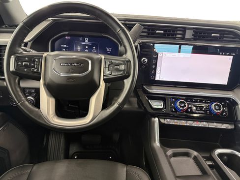 Used 2024 GMC Sierra 2500 Denali w/ Denali Reserve Package AWD/4WD image 13