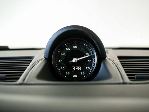 Used 2026 Porsche 911 Carrera GTS image 20