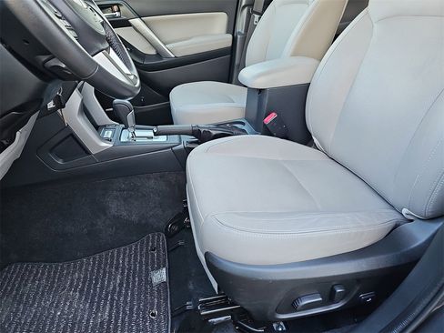 Used 2018 Subaru Forester 2.5i Limited image 15
