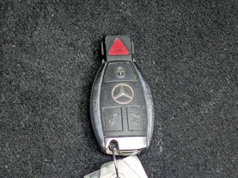 Used 2016 Mercedes-Benz C 300 Sport image 30