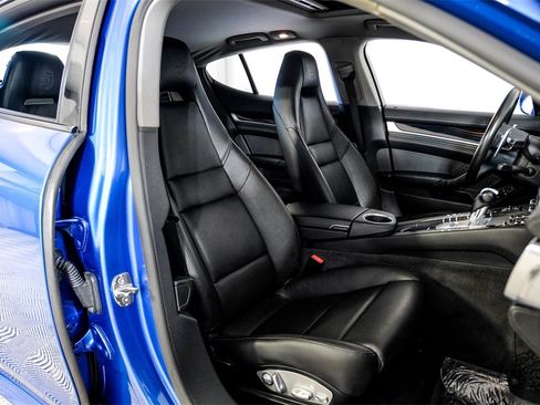 Used 2016 Porsche Panamera Edition w/ Premium Package Plus image 36