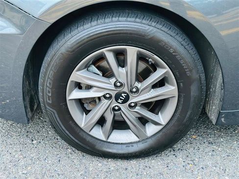 Used 2020 Kia Optima LX image 14