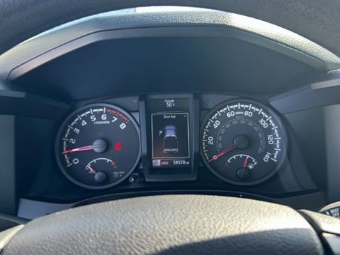 Used 2021 Toyota Tacoma SR image 25