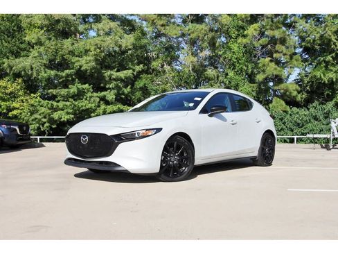 Used 2025 MAZDA MAZDA3 s Sport FWD image 1
