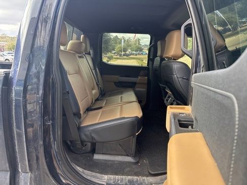 Certified 2025 Ford F250 Lariat w/ Lariat Ultimate Package image 11