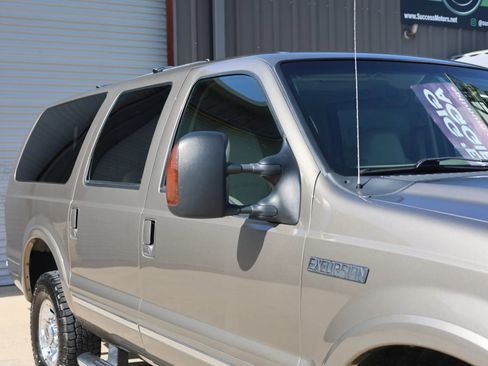 Used 2004 Ford Excursion Limited AWD/4WD image 16