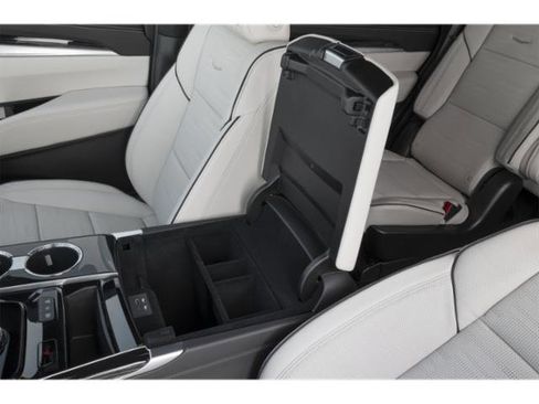 New 2026 Cadillac Escalade Platinum Sport AWD/4WD image 16