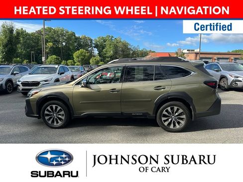 Used 2023 Subaru Outback Touring AWD/4WD image 5