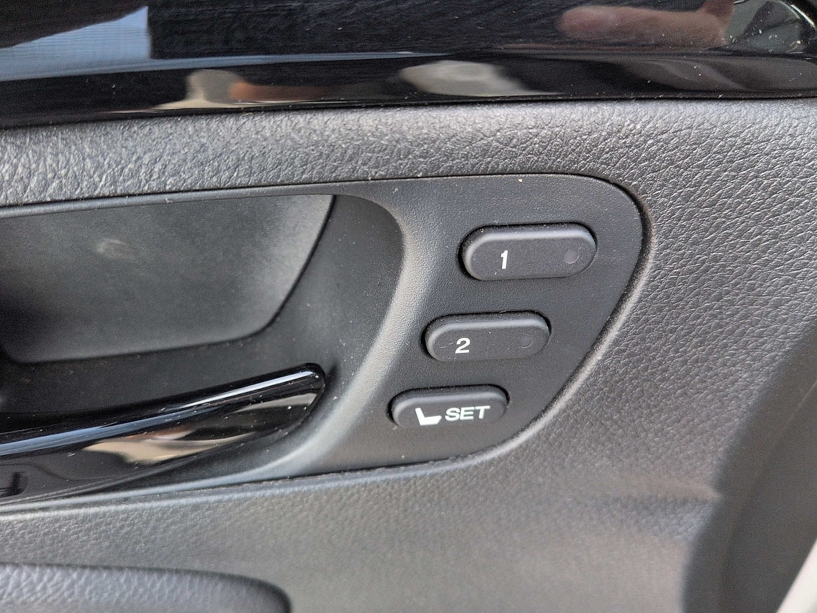 Used 2023 Honda Passport Elite image 14