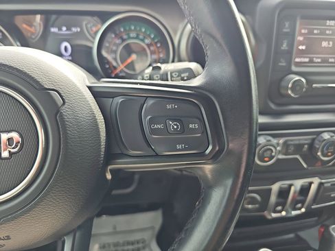 Used 2020 Jeep Wrangler Sport image 20