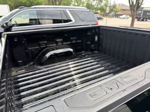 Used 2024 GMC Sierra 1500 Elevation AWD/4WD image 11
