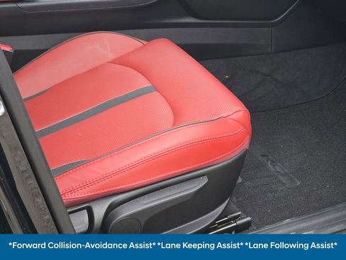 Used 2023 Kia K5 GT-Line image 11