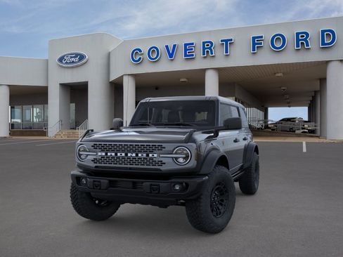 New 2026 Ford Bronco Badlands w/ Sasquatch Package AWD/4WD image 2