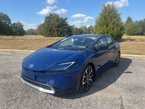 New 2026 Toyota Prius Plug-In Hybrid image 1