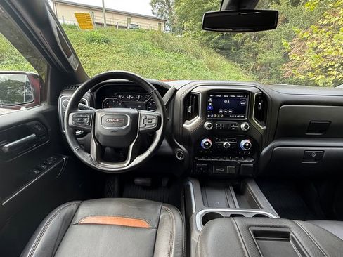 Used 2022 GMC Sierra 1500 AT4 w/ AT4 Premium Package image 14