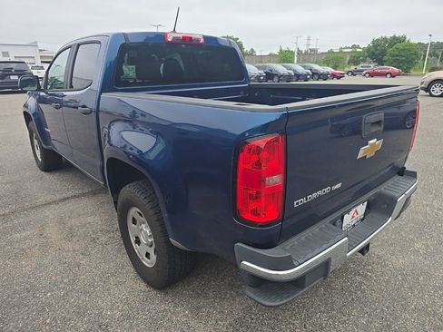Used 2019 Chevrolet Colorado W/T w/ WT Convenience Package RWD image 7