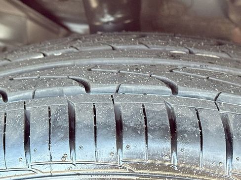 Used 2024 Mitsubishi Outlander SE Black Edition image 32