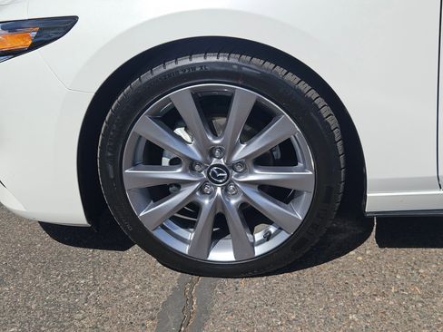 Used 2023 MAZDA MAZDA3 s FWD image 10