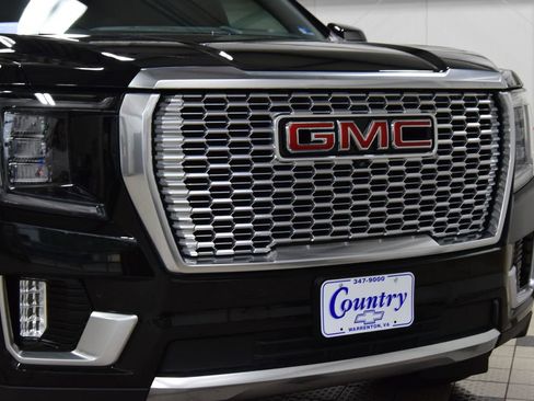 Used 2024 GMC Yukon XL Denali AWD/4WD image 13
