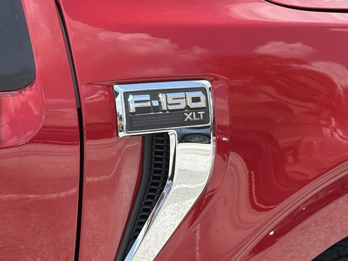 Used 2021 Ford F150 XLT w/ Equipment Group 302A High RWD image 8