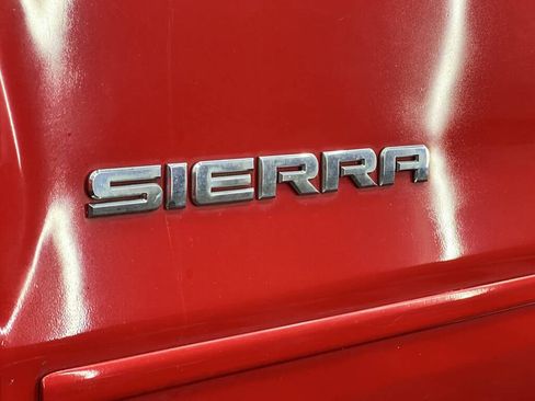 Used 2017 GMC Sierra 1500 SLE w/ SLE Value Package AWD/4WD image 27