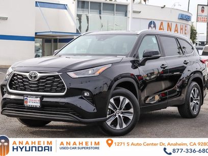 Used 2023 Toyota Highlander XLE