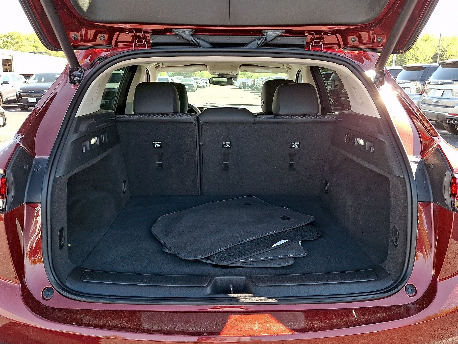 Certified 2023 Buick Envision Preferred FWD image 29
