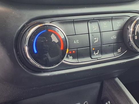 Used 2023 Chevrolet TrailBlazer LT image 5