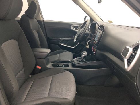Used 2021 Kia Soul LX FWD image 21